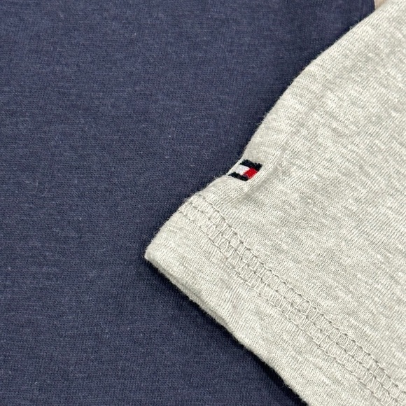 Tommy Hilfiger Brand Boys Kids Youth YL Large 16/18 Long Sleeve T-Shirt Blue New - Picture 6 of 9